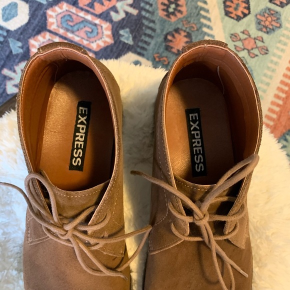 Express Ankle High Boots - Picture 4 of 6